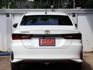 Toyota Ativ (รุ่นใหม่) สีขาว ด้านหลัง